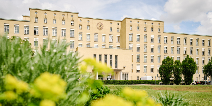 Haupthaus des Klinikum Fürths