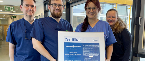 Interdisziplinäre Intensivstation präsentiert Zertifikat "Angehörige willkommen"