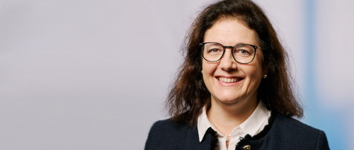 Porträtbild Prof. Dr. Singler 